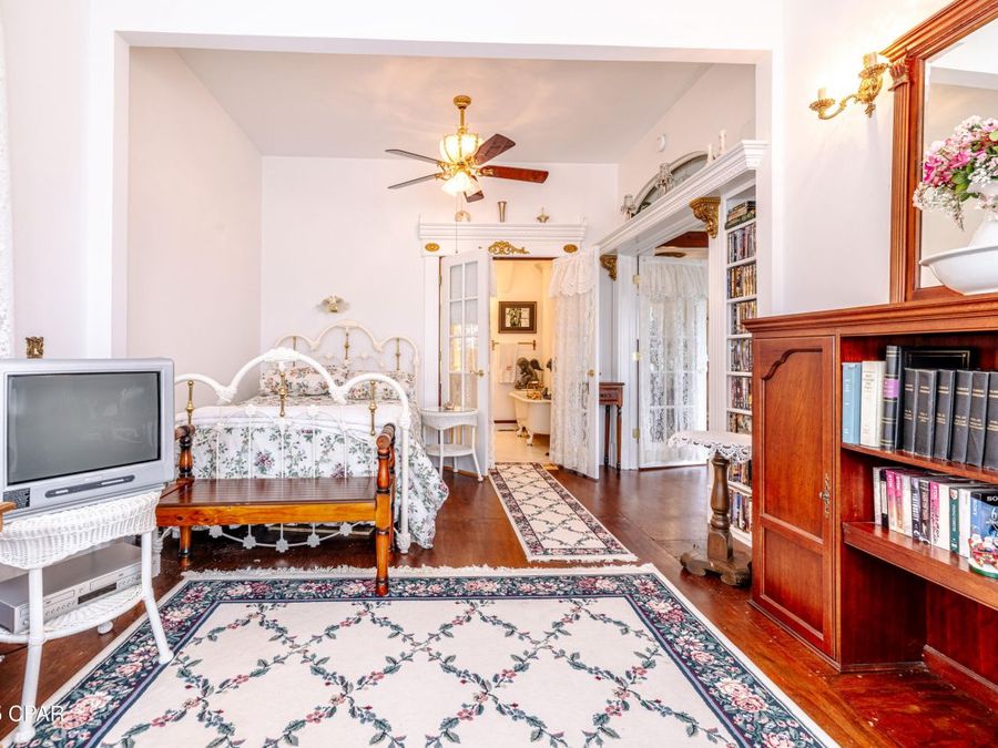 Property Image 19