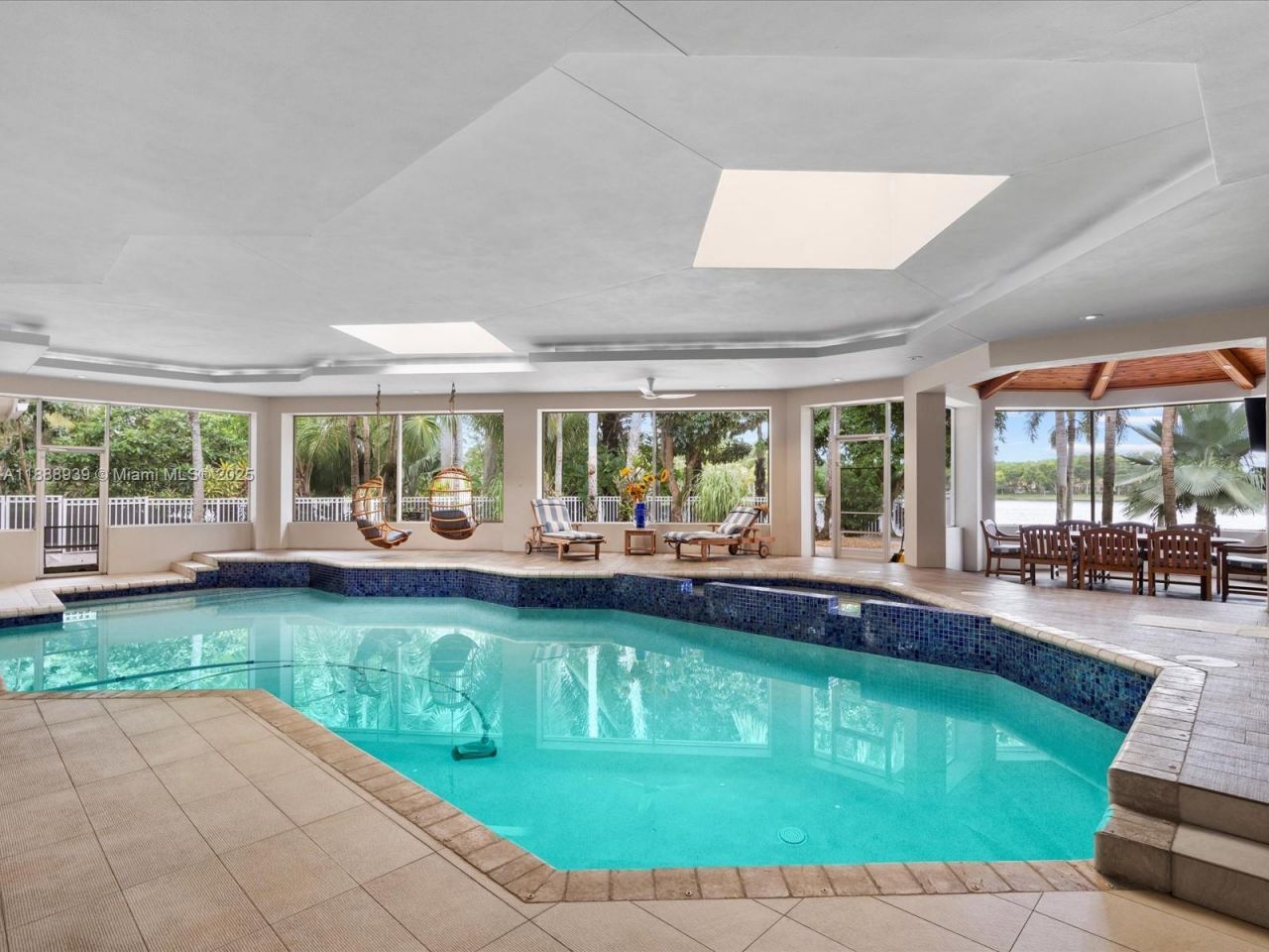 2941 Paddock Ln, Weston, FL 33331 Photo