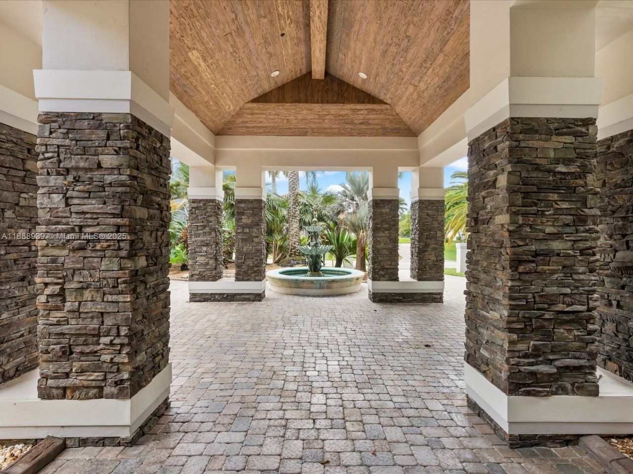 2941 Paddock Ln, Weston, FL 33331 Photo