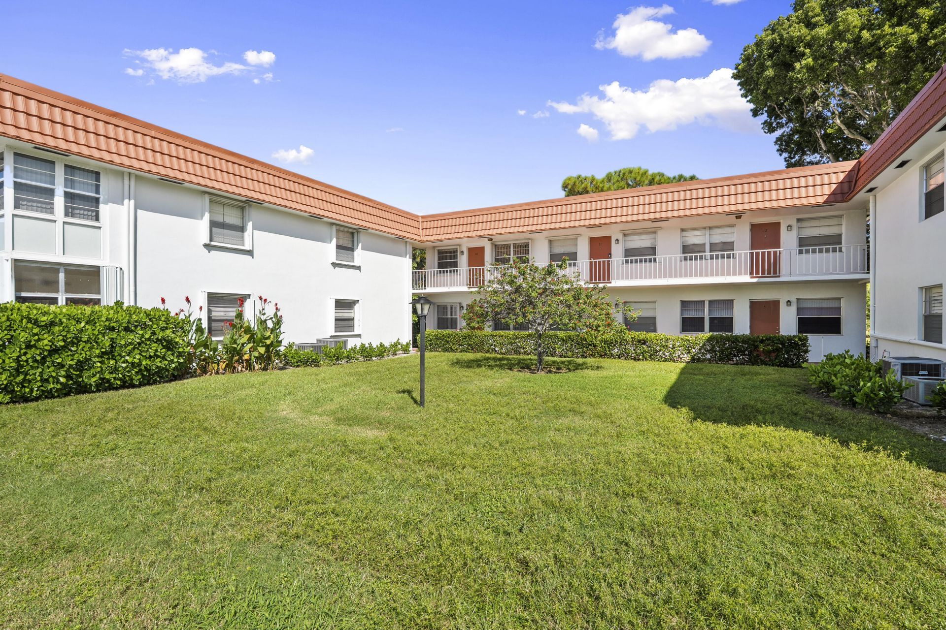 2600 SE Ocean Boulevard, Unit Z10, Stuart, FL 34996 Photo