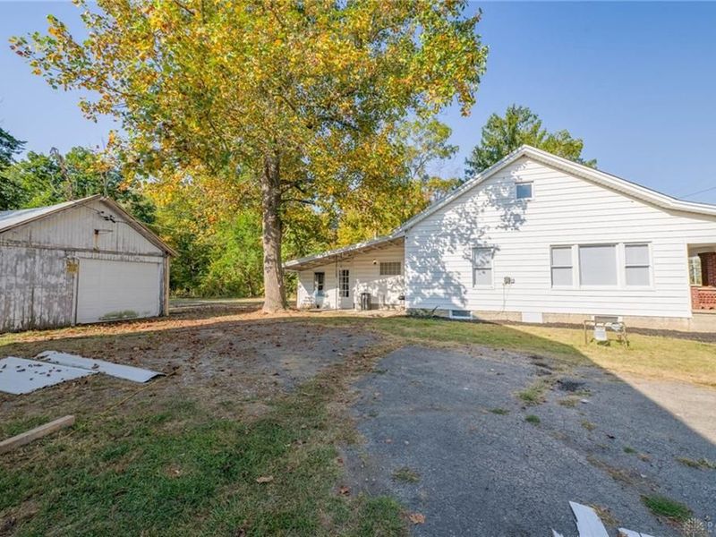 2294 E 40 US, Lewisburg, OH 45338 Photo 42