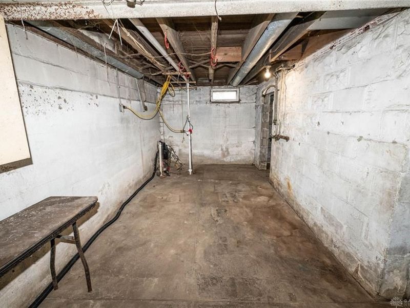 2294 E 40 US, Lewisburg, OH 45338 Photo 34