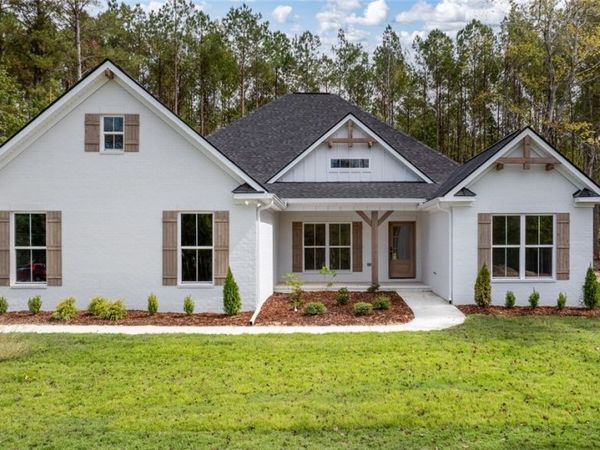 19051 White Oak Loop, Berry, AL 35546