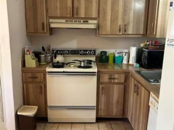 480 NW 76th Ave, Unit 306, Margate, FL 33063