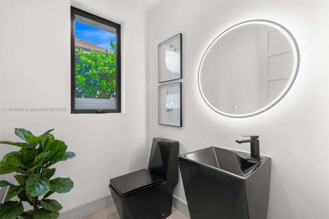 702 NW 5th Ave, Delray Beach, FL 33444 Photo