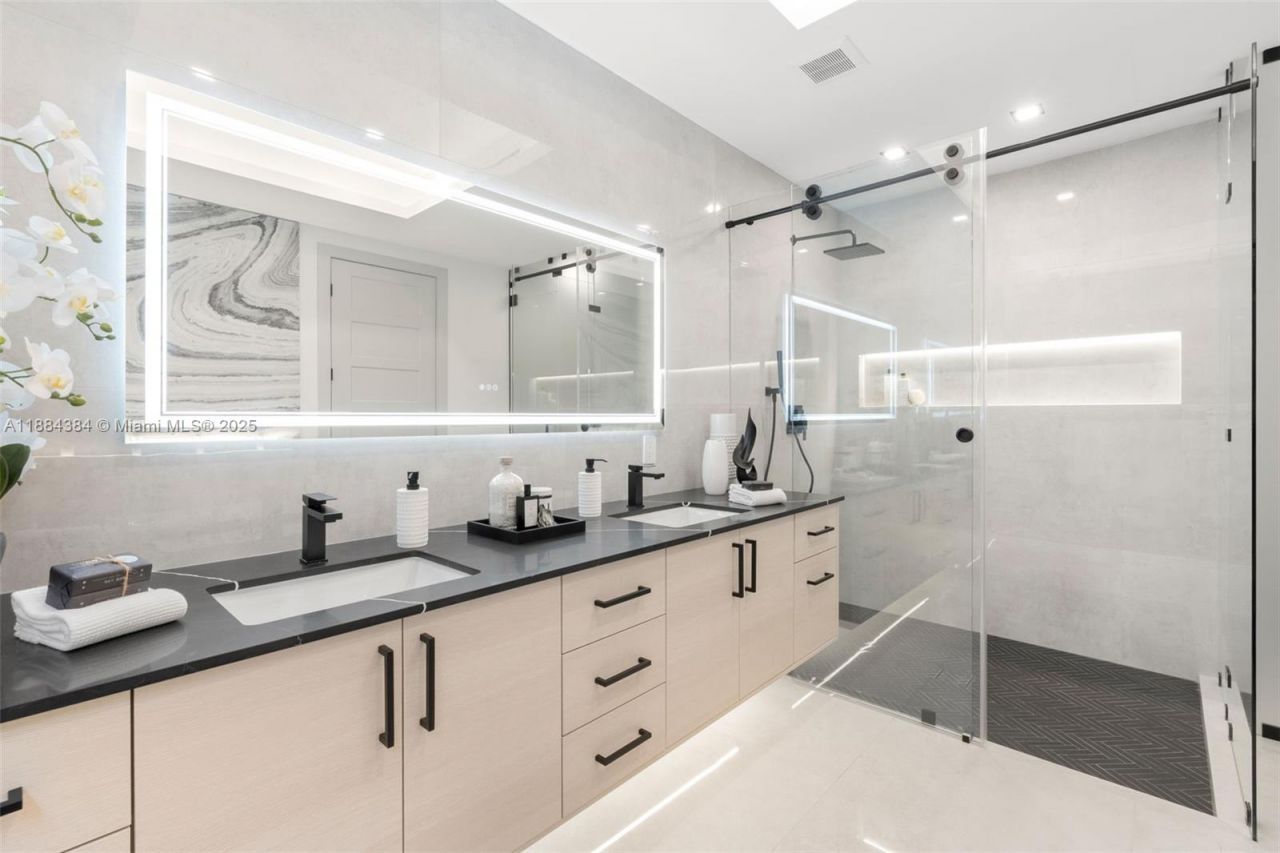 702 NW 5th Ave, Delray Beach, FL 33444 Photo