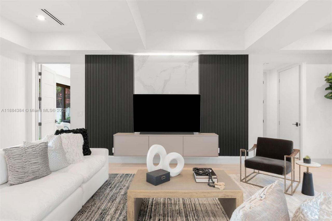 702 NW 5th Ave, Delray Beach, FL 33444 Photo