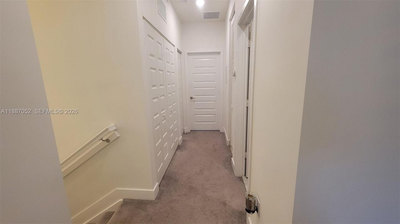 8860 NW 103rd Path, Doral, FL 33178 Photo