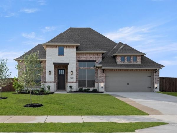 105 Grey Wolf Court, Godley, TX 76044