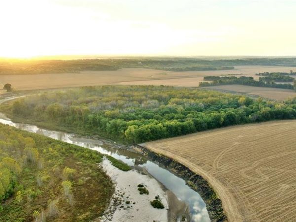 B Highway, Ridgeway, MO 64481