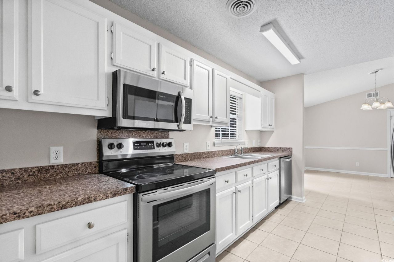 2610 Temperance Dr. Photo 16