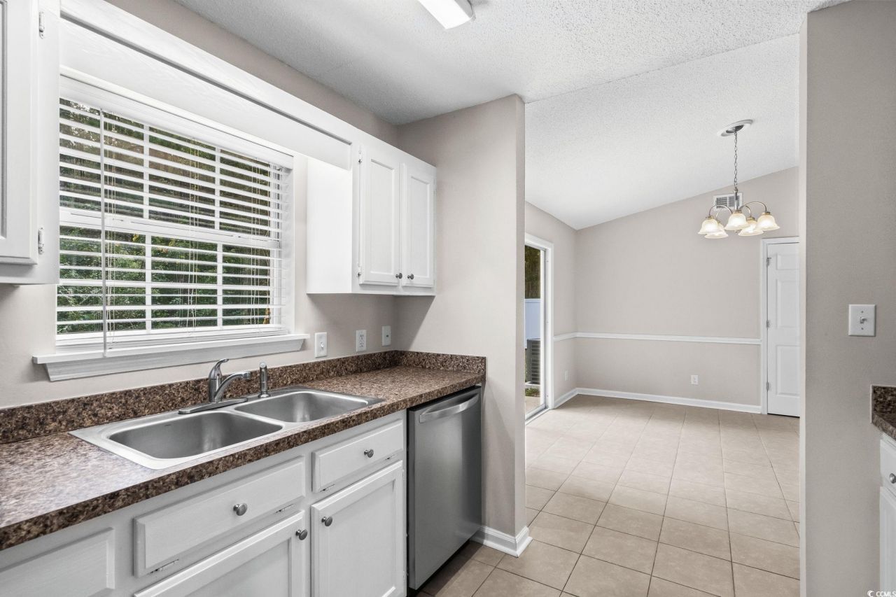 2610 Temperance Dr. Photo 17