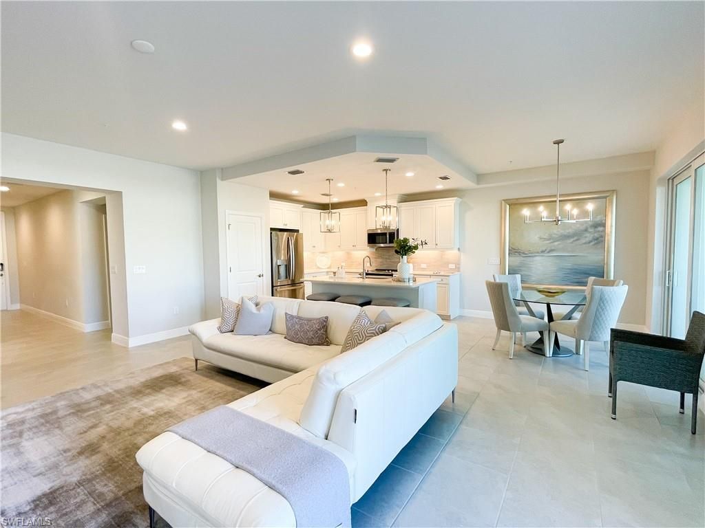 2555 Seychelles Dr, Unit 402, Naples, FL 34112 Photo
