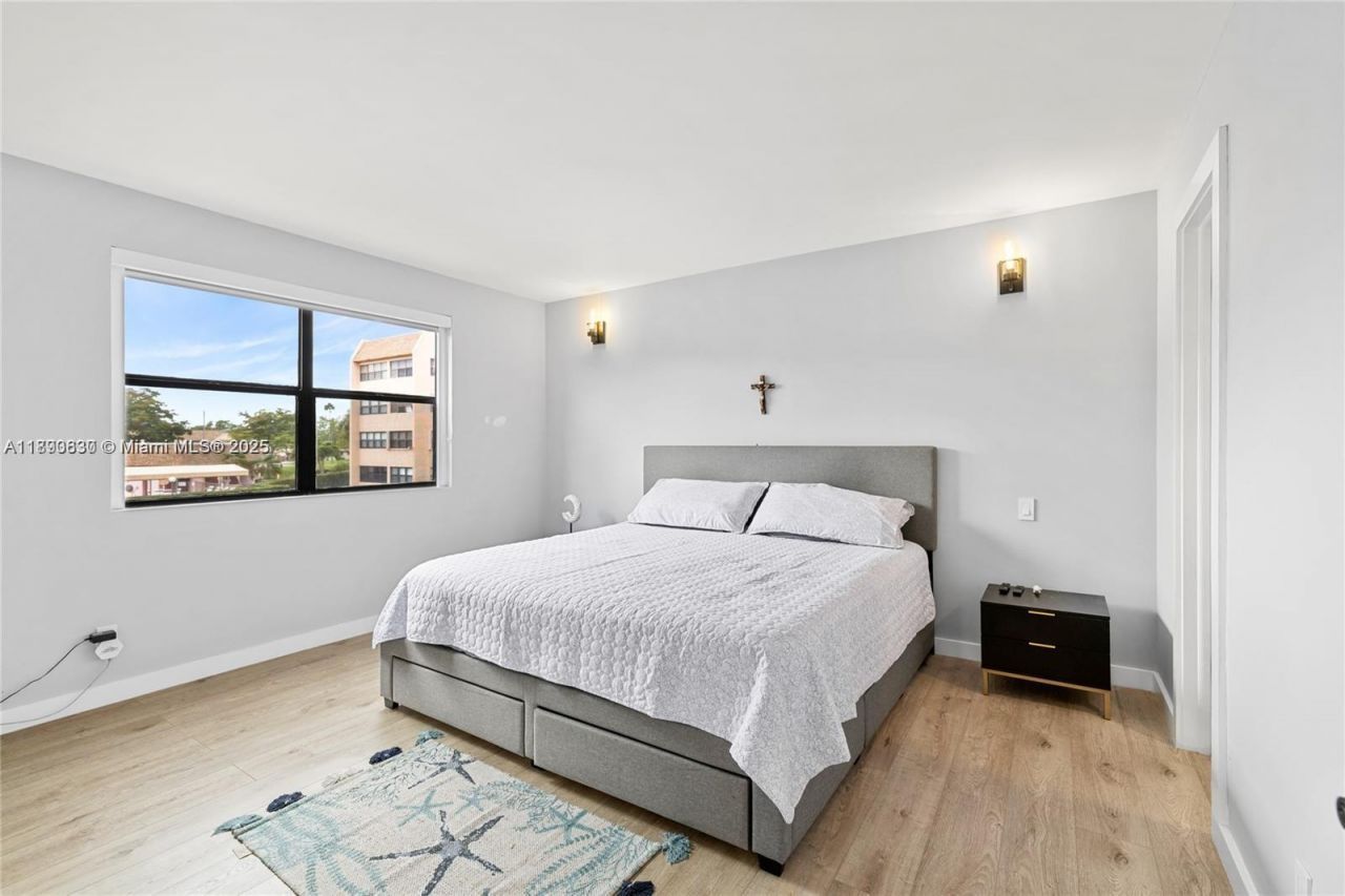 10444 NW 30th Ct, Unit 202, Sunrise, FL 33322 Photo