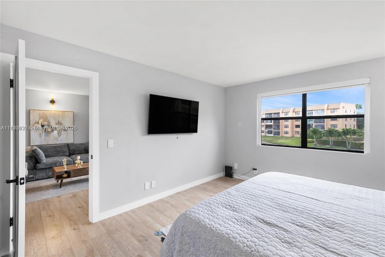 10444 NW 30th Ct, Unit 202, Sunrise, FL 33322 Photo