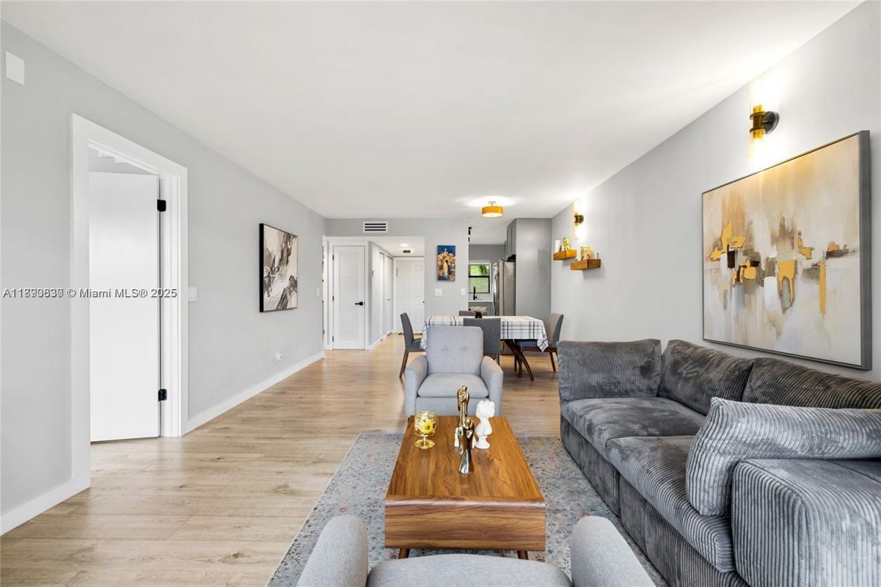 10444 NW 30th Ct, Unit 202, Sunrise, FL 33322 Photo