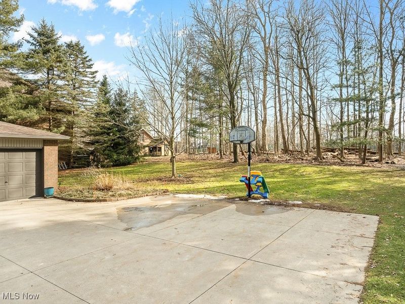 853 Fairway Drive, Alliance, OH 44601 Photo 46