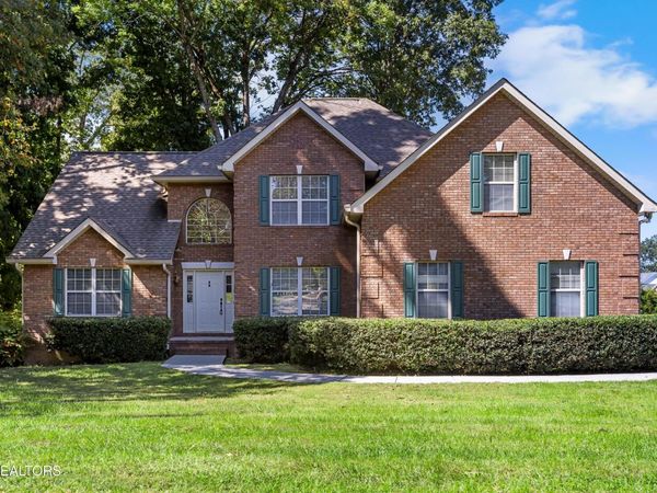 7128 Royal Springs Blvd, Knoxville, TN 37918