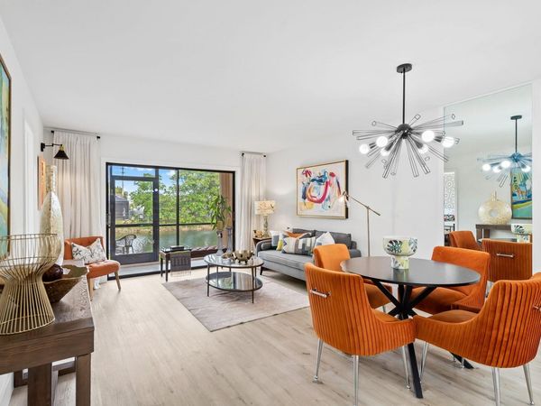 10442 Sunrise Lakes Boulevard, Unit 111, Sunrise, FL 33322