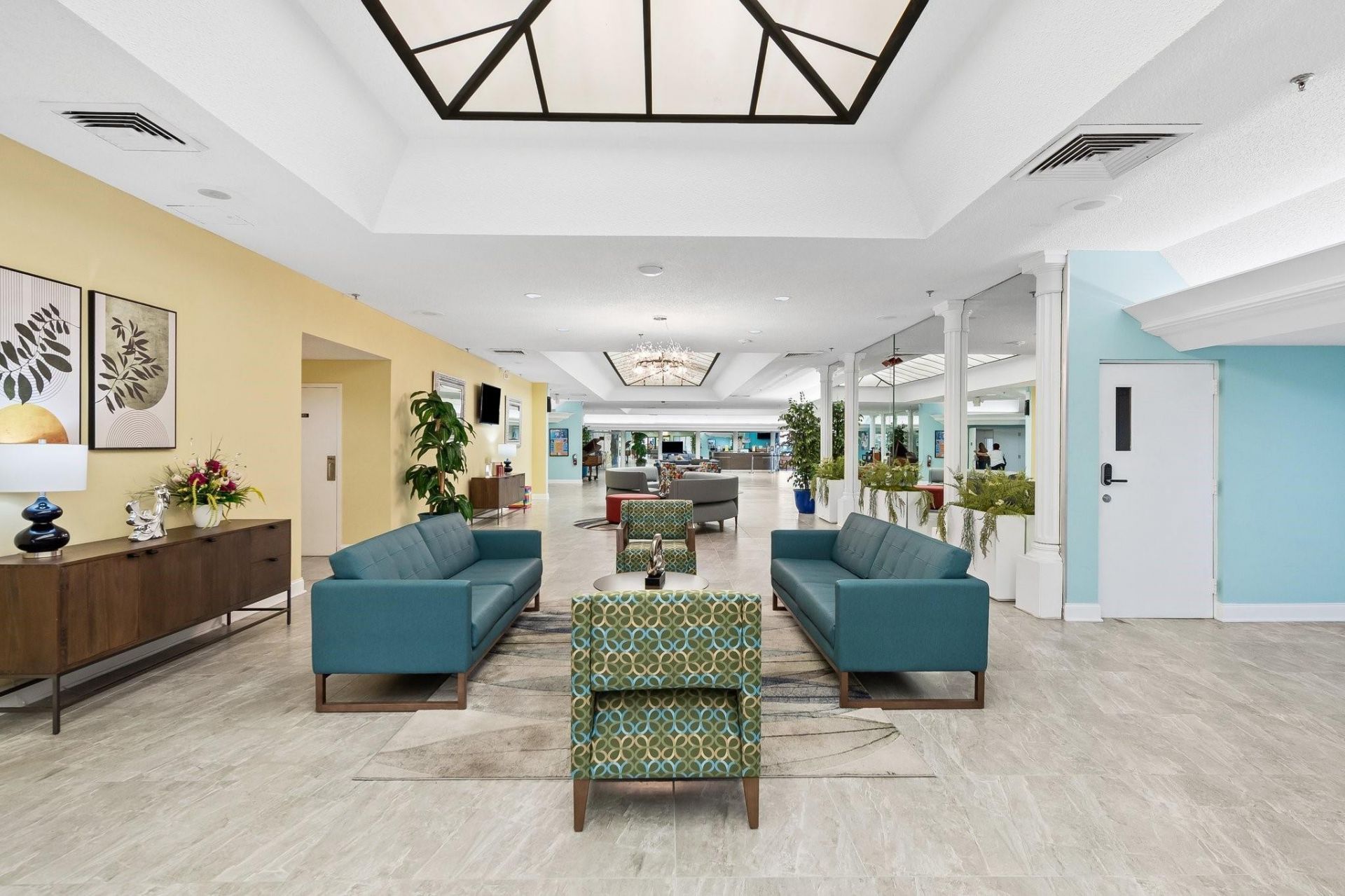 10442 Sunrise Lakes Boulevard, Unit 111, Sunrise, FL 33322 Photo