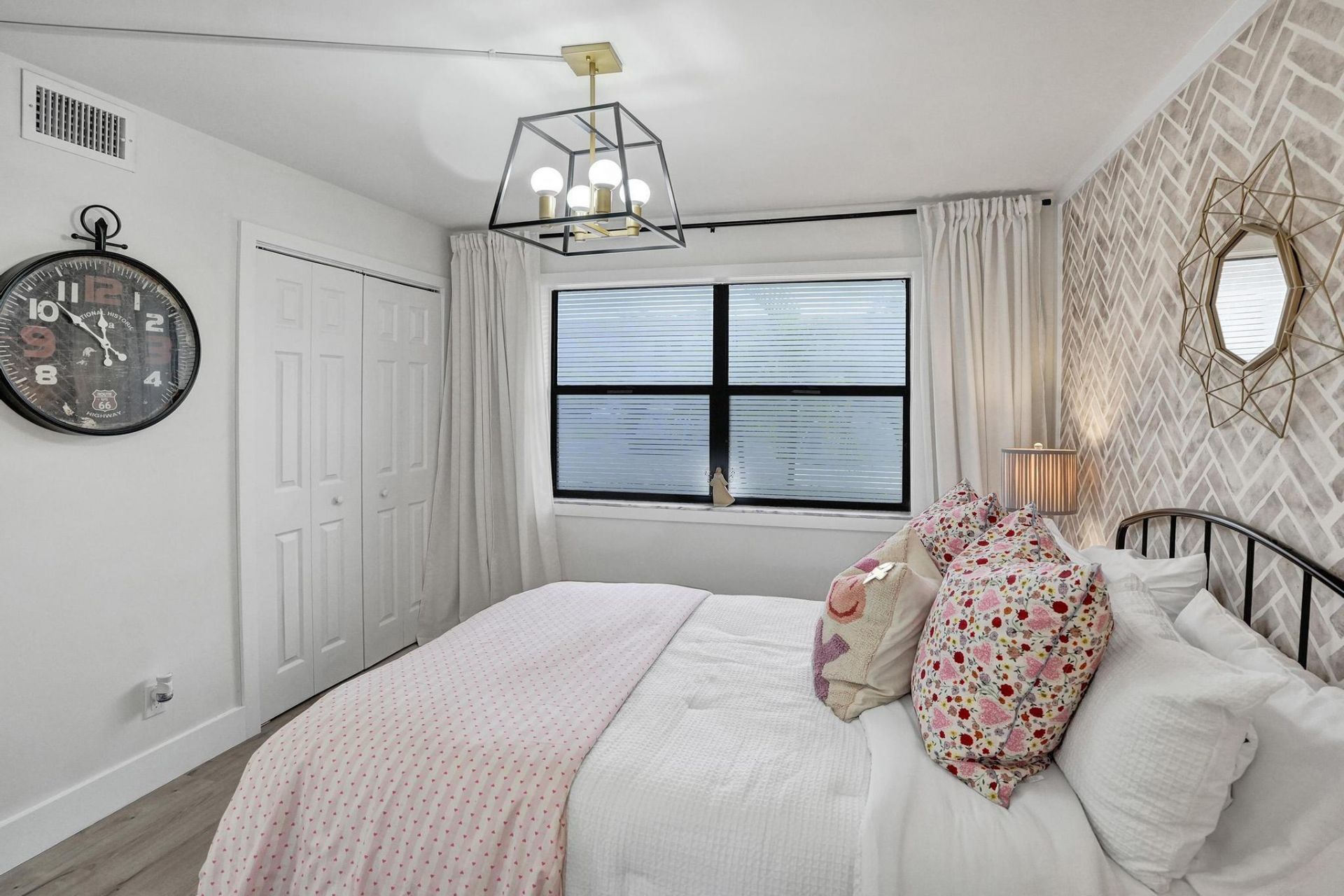 10442 Sunrise Lakes Boulevard, Unit 111, Sunrise, FL 33322 Photo