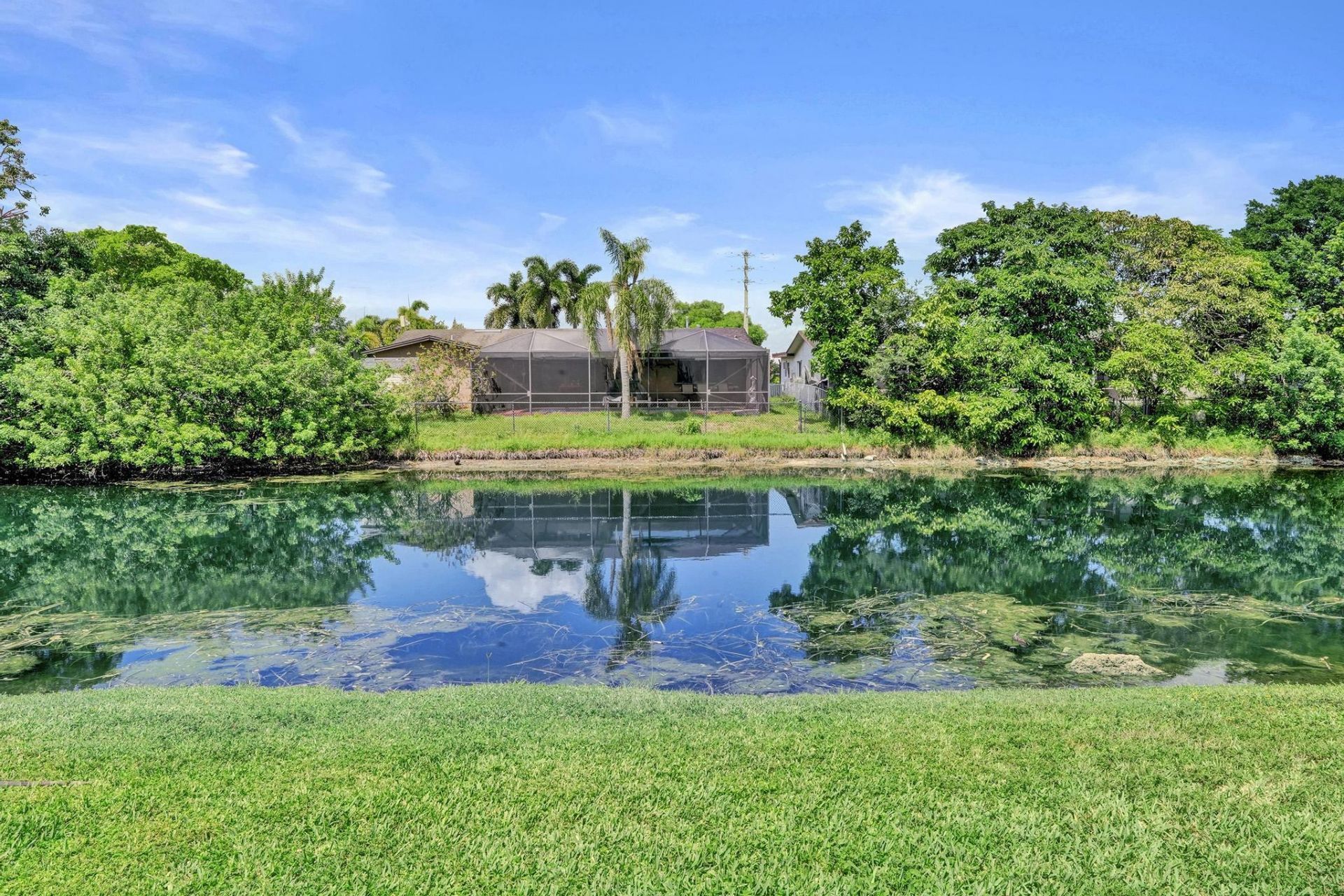 10442 Sunrise Lakes Boulevard, Unit 111, Sunrise, FL 33322 Photo