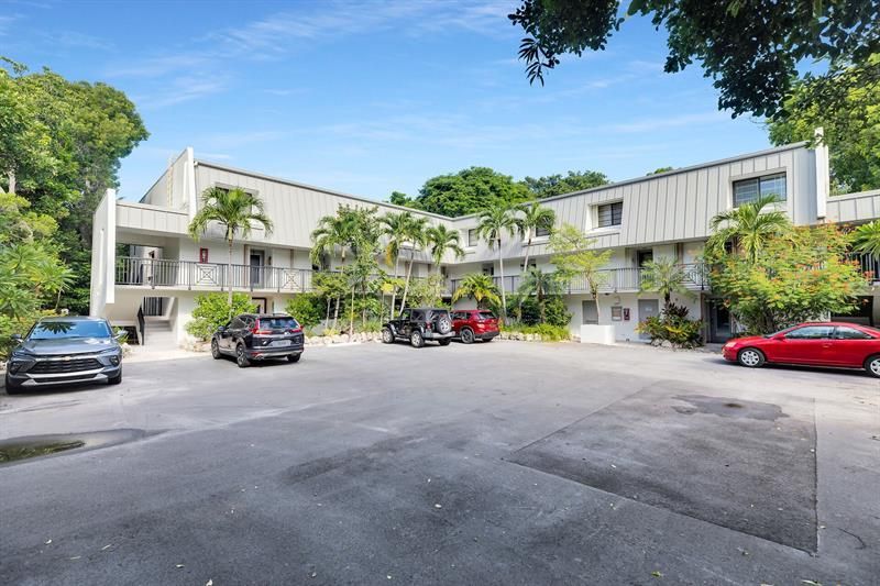97652 Overseas Highway, Unit M8, Key Largo, FL 33037 Photo
