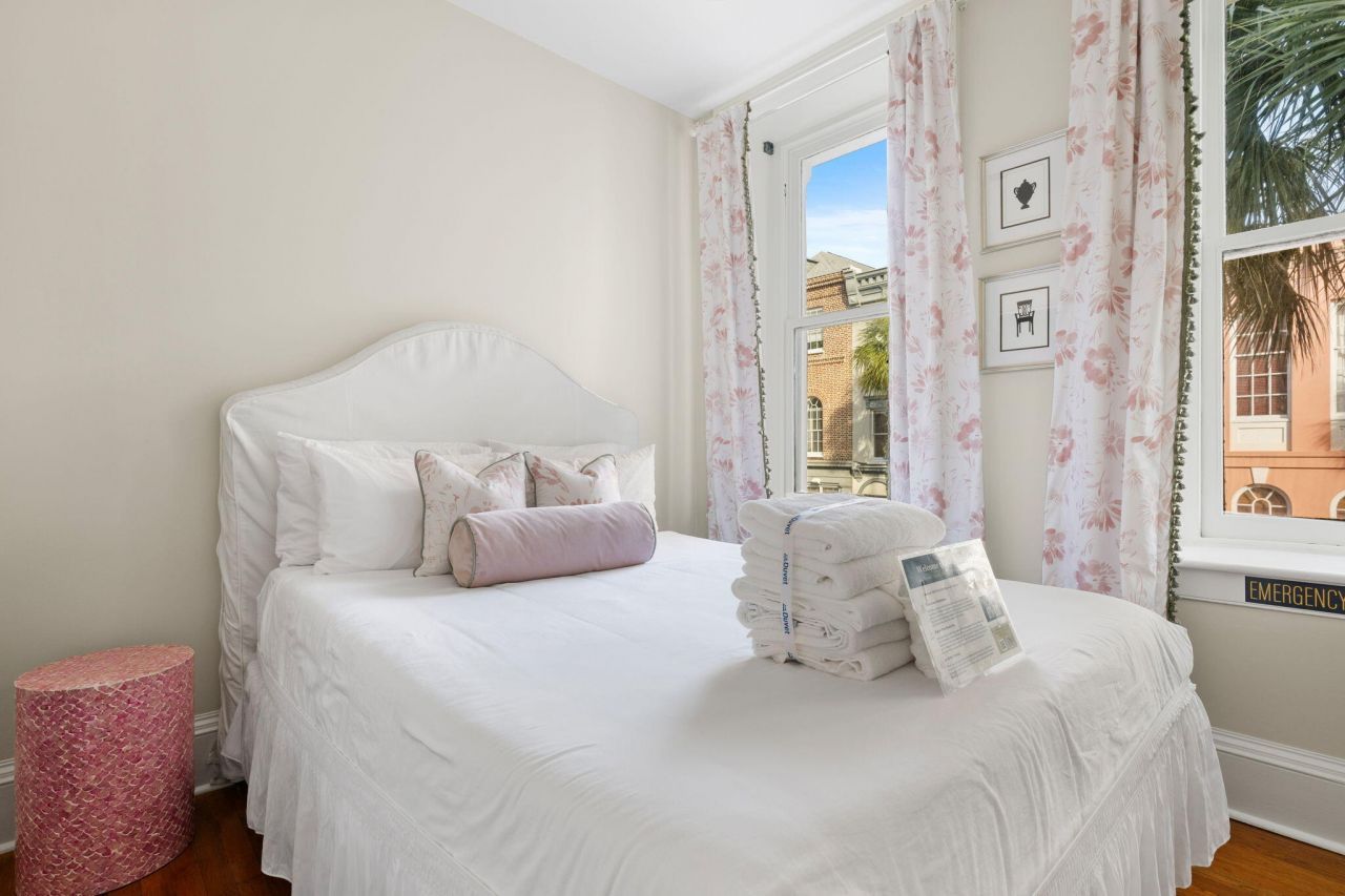 21 Broad Street Photo 28