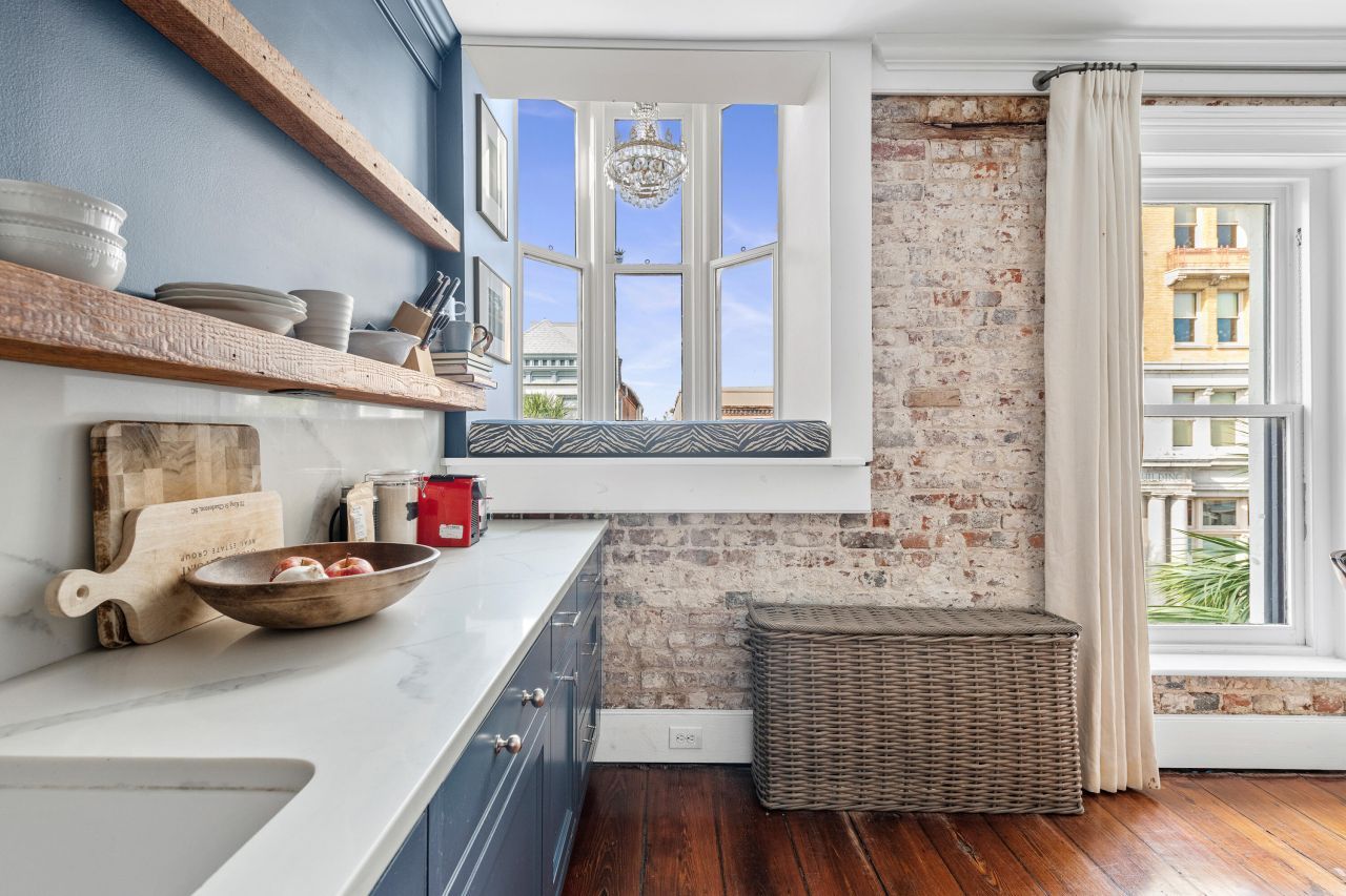 21 Broad Street Photo 45