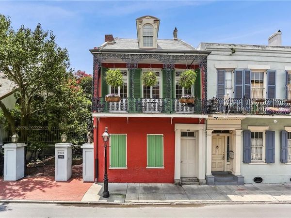 1022 ST PETER Street, Unit 201, New Orleans, LA 70116
