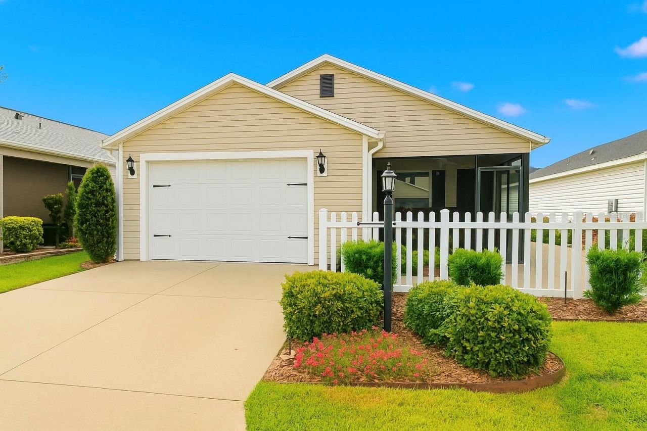 6052 Chase Court, The Villages, FL 32163 Main Photo