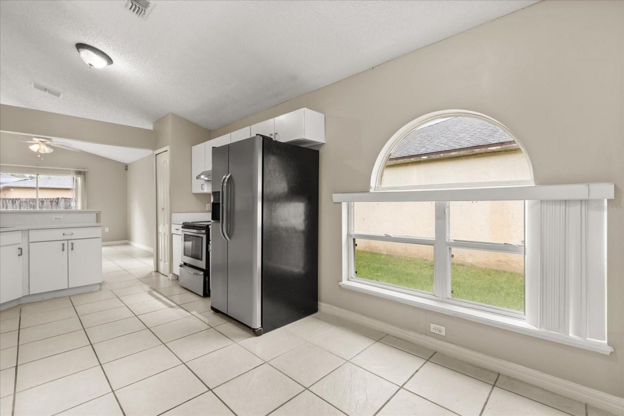 4105 Mendenwood Lane, Orlando, FL 32826 Photo