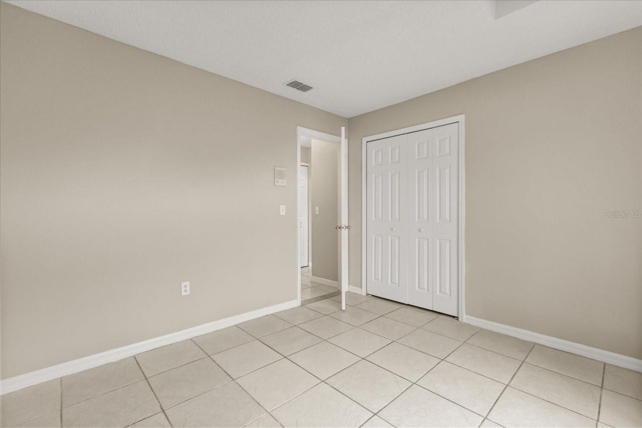 4105 Mendenwood Lane, Orlando, FL 32826 Photo