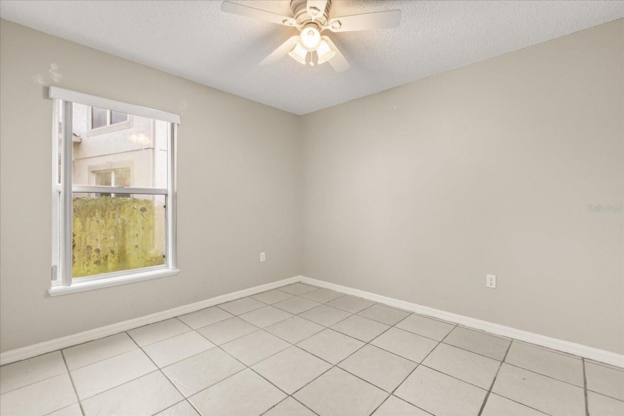 4105 Mendenwood Lane, Orlando, FL 32826 Photo