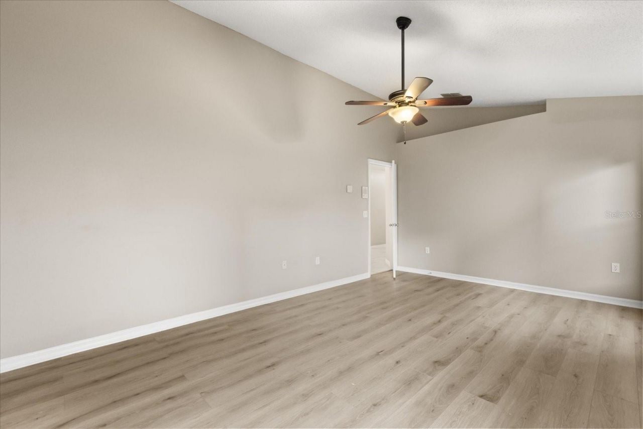 4105 Mendenwood Lane, Orlando, FL 32826 Photo