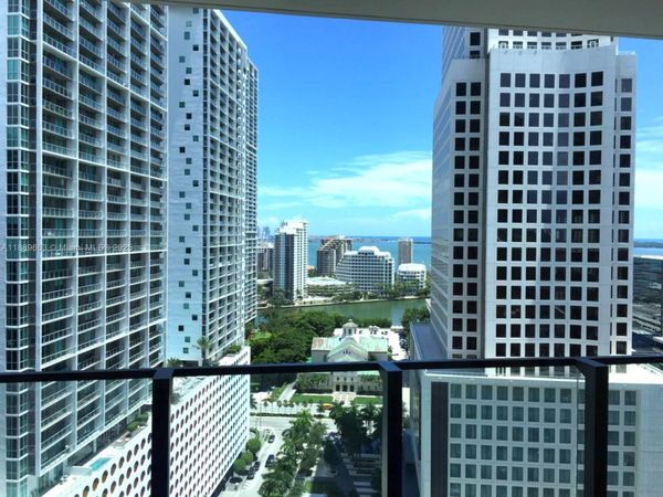 68 SE 6th St, Unit 1809, Miami, FL 33131