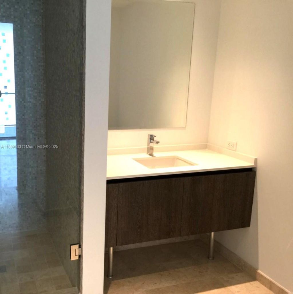 68 SE 6th St, Unit 1809, Miami, FL 33131 Photo