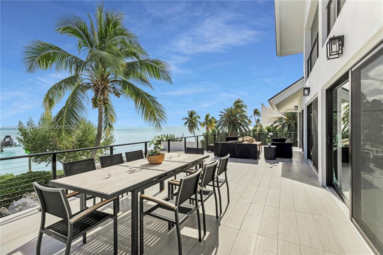 91 Iroquois Dr, Islamorada, FL 33036 Photo