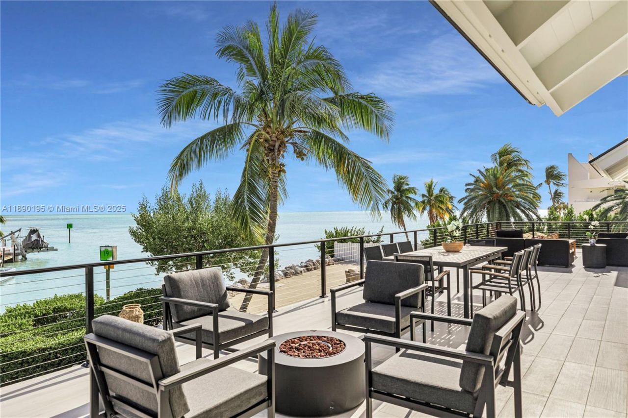 91 Iroquois Dr, Islamorada, FL 33036 Photo