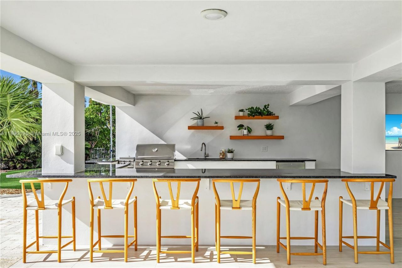 91 Iroquois Dr, Islamorada, FL 33036 Photo