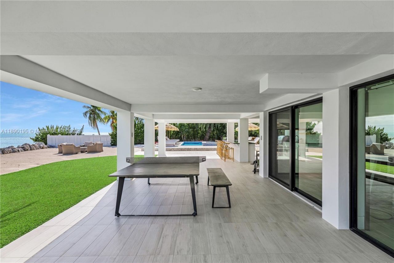 91 Iroquois Dr, Islamorada, FL 33036 Photo