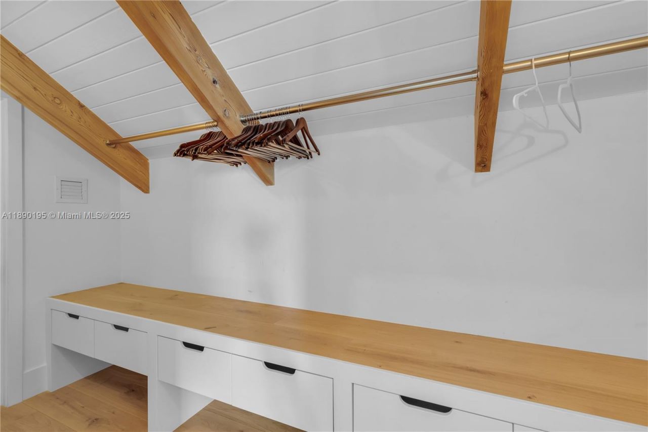 91 Iroquois Dr, Islamorada, FL 33036 Photo