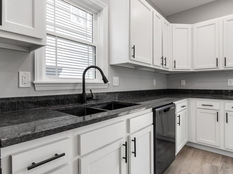 13176 Oak Road NE, Thornville, OH 43076 Photo 5