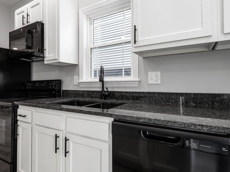 13176 Oak Road NE, Thornville, OH 43076 Photo 6