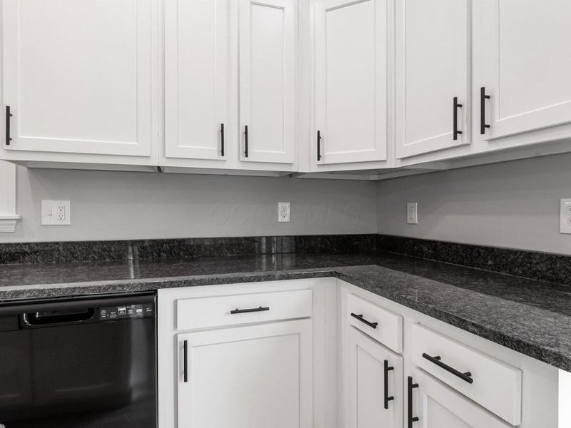 13176 Oak Road NE, Thornville, OH 43076 Photo 7