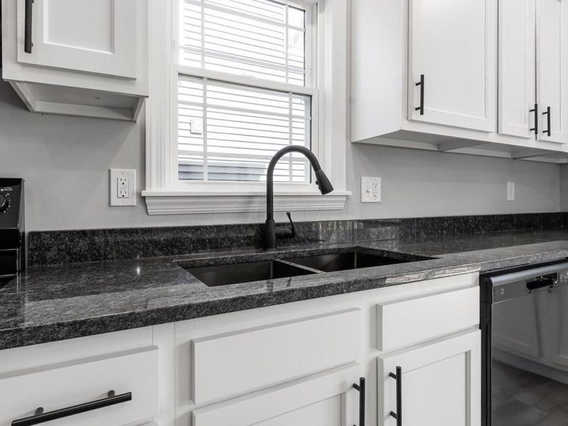 13176 Oak Road NE, Thornville, OH 43076 Photo 8