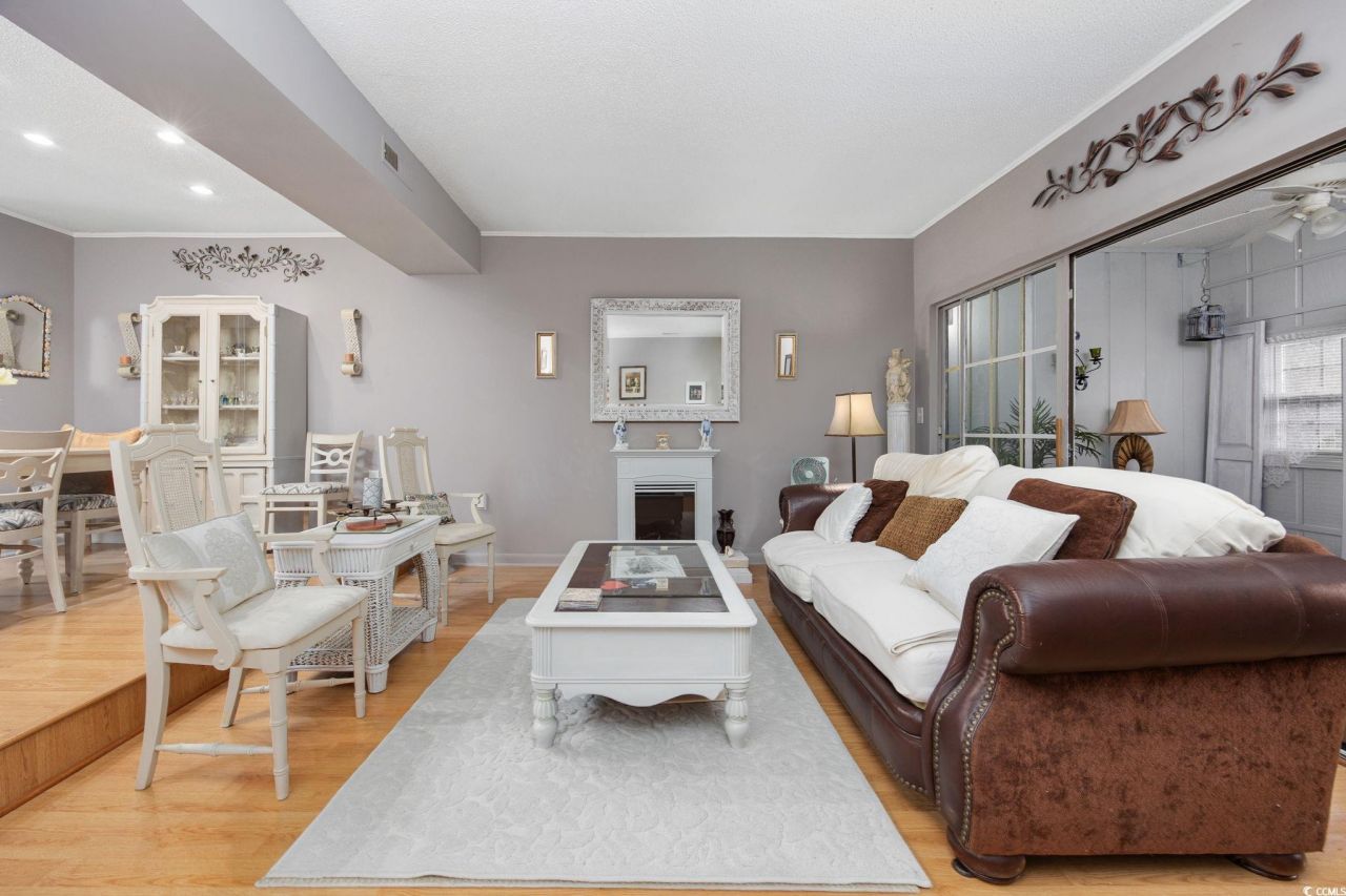 829 Villa Dr. Photo 12