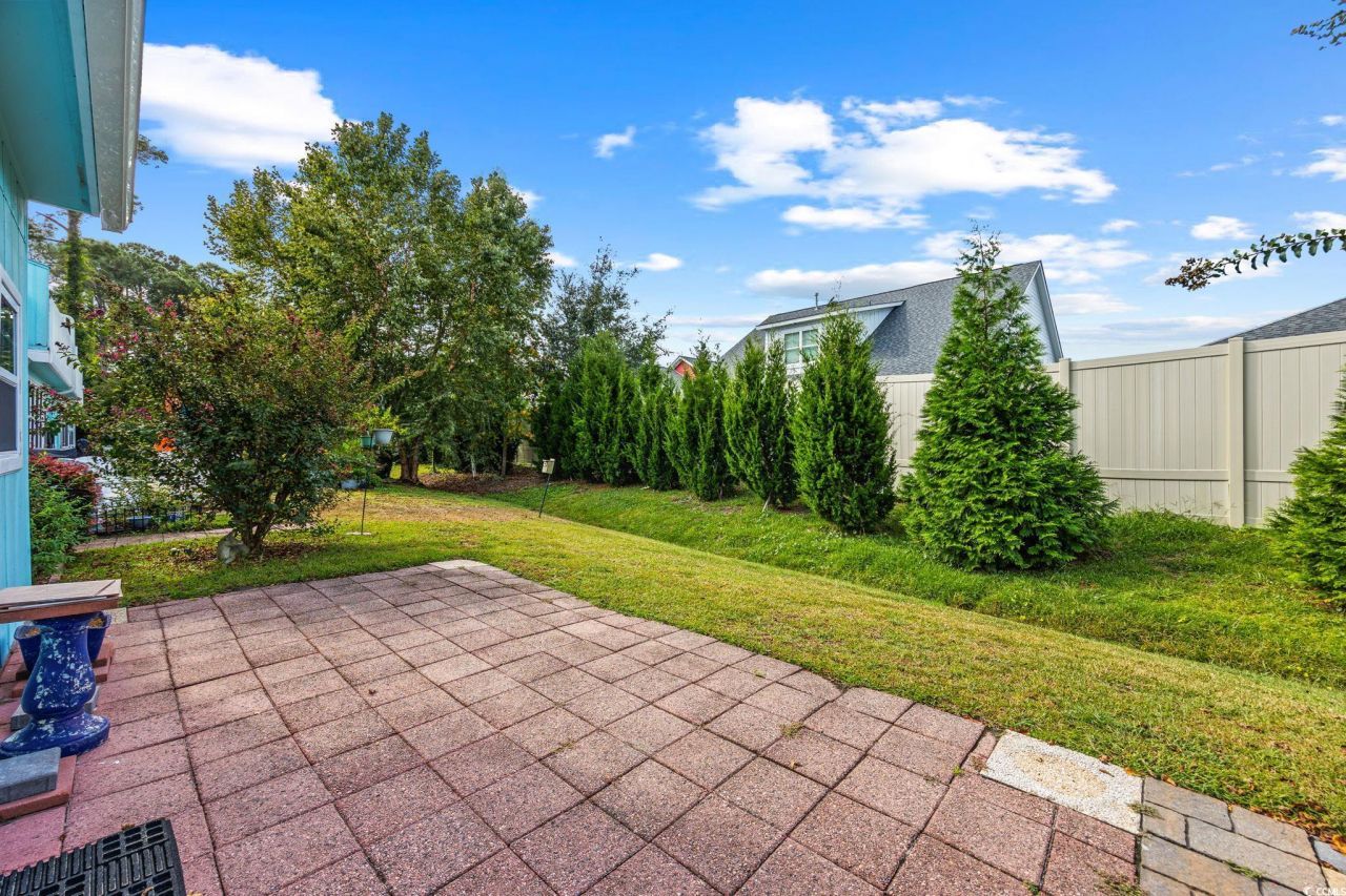 829 Villa Dr. Photo 21