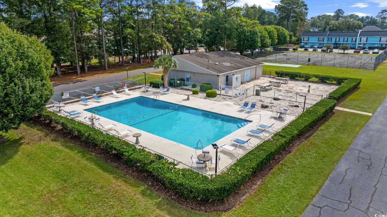 829 Villa Dr. Photo 31