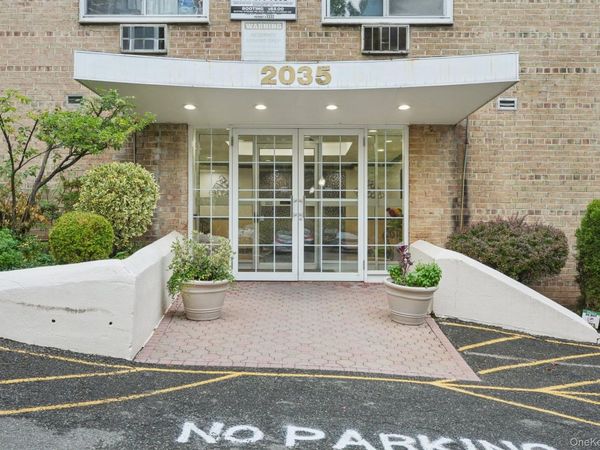 2035 Central Park Avenue, Unit 1K, Yonkers, NY 10710